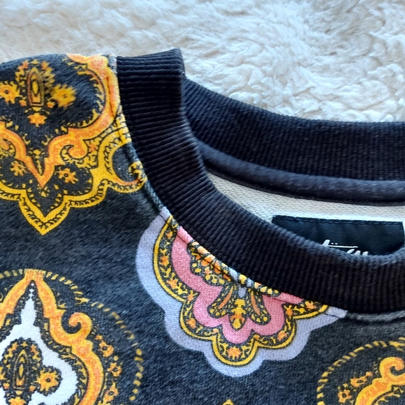 Unique Stussy Sweater. NWOT - Picture 4 of 13